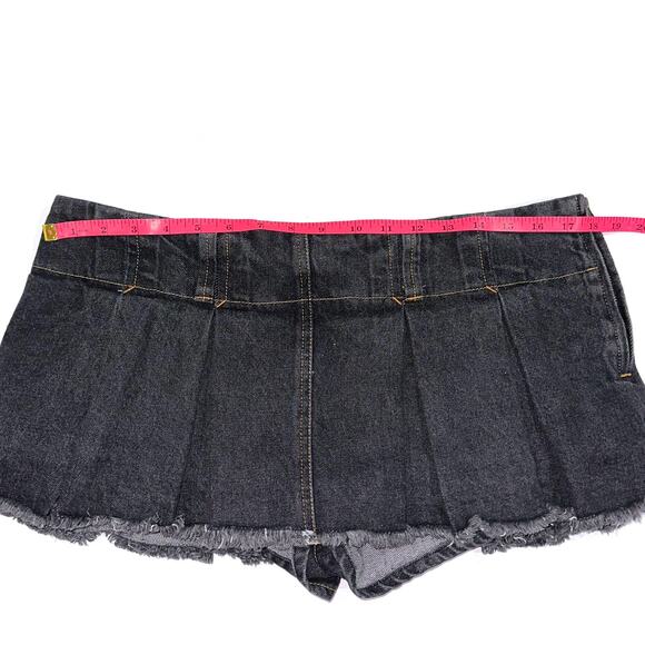 Lioness Pleated Denim Allure Y2K 90s Low Rise Charcoal Mini Skort Size Large - Picture 15 of 16